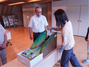 クリックして拡大